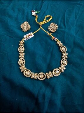 Gold Floral Kundan Necklace Set with Earrings - Women Jewelry